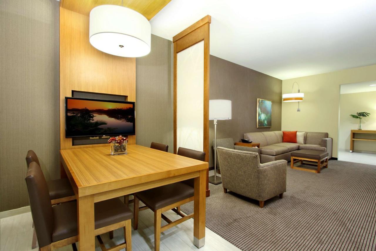 Hyatt Place Houston/Katy Bagian luar foto
